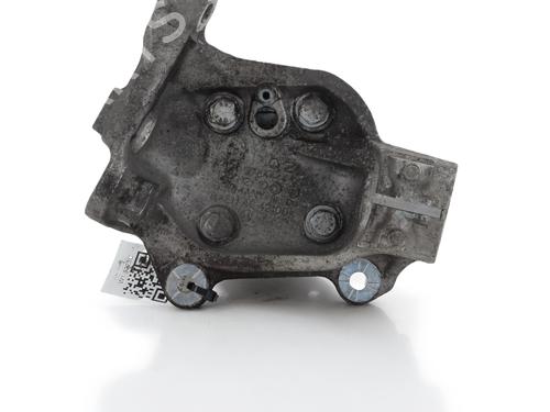 Right front steering knuckle BMW 1 (E87) 118 d | BP39941300M26 - Image 2