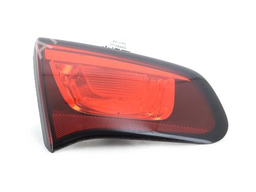 Venstre baglygte bagklap Venstre baglygte bagklap CITROËN C3 II (SC_) 1.4 VTi 95 (95 hp) 34204965 34204965