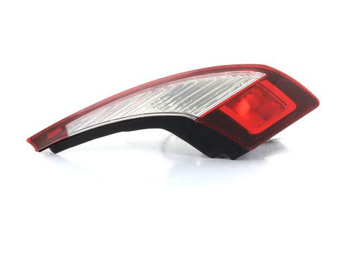 Venstre baglygte bagklap RENAULT MEGANE III Hatchback (BZ0/1_, B3_) 1.5 dCi (BZ09, BZ0D, BZ1W, BZ29, BZ14) (110 hp) 30474871