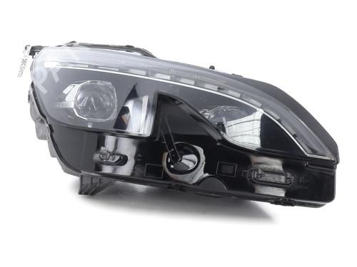 Used Right headlight Right headlight PEUGEOT 3008 II SUV (MC_, MR_, MJ_, M4_) 1.6 THP 165 (M45GYW, M45GZW, M45GYV) (165 hp) 33926343 33926343
