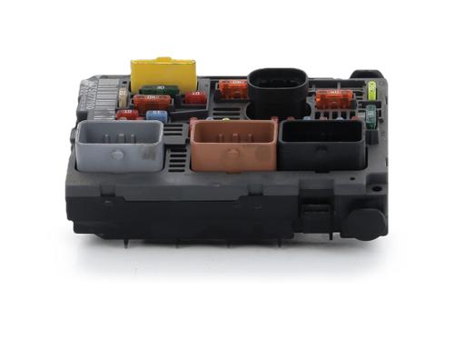 Used Fuse box Fuse box PEUGEOT 3008 I MPV (0U_) 2.0 HDi 150 / BlueHDi 150 (150 hp) 36373445 36373445