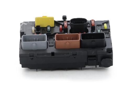 Used Fuse box Fuse box 37869973 37869973