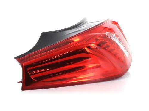 Left taillight PEUGEOT 508 I (8D_) 2.0 HDi | BP30474747C34