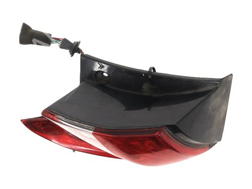 Used Right taillight Right taillight CITROËN C4 AIRCROSS 1.6 HDi 115 AWC (114 hp) 33567682 33567682