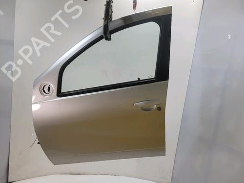 Used Left front door Left front door 38679495 38679495