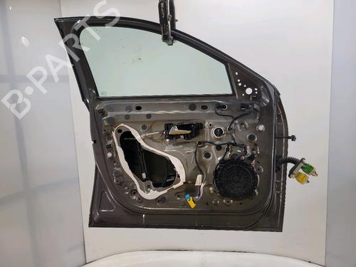 Left front door PEUGEOT 208 II (UB_, UP_, UW_, UJ_) 1.2 PureTech 130 | BP29495855C2 