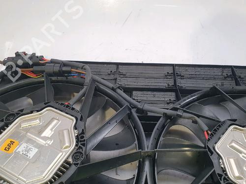 Radiator fan PORSCHE CAYENNE (9YA) 4.0 Turbo S E-Hybrid AWD (9YACH1) | BP29517386M35 