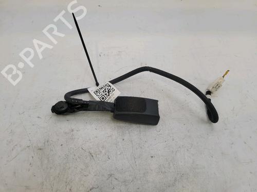 Used Seat buckle HYUNDAI i30 (GD) 1.6 CRDi (110 hp) 27916115