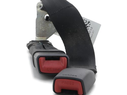 Sikkerhetsbelte-spenne TOYOTA AURIS (_E15_) 2.0 D-4D (ADE150_, ADE150R) (126 hp) 30827008