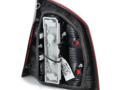 Left taillight SKODA OCTAVIA II (1Z3) 1.6 TDI | BP24872068C34 