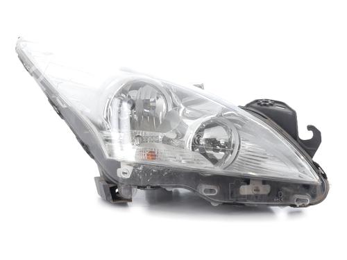 Used Right headlight PEUGEOT 5008 (0U_, 0E_) 1.6 HDi (112 hp) 32842116