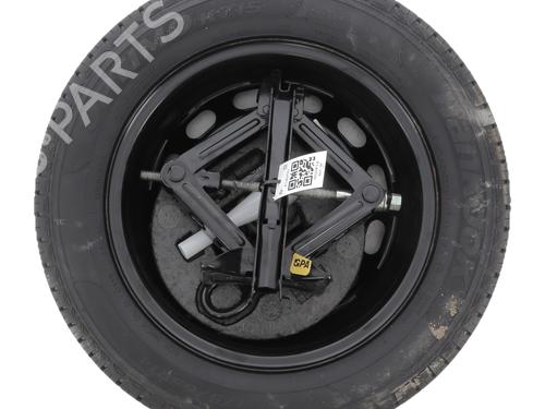 Used Jack Kit Jack Kit FORD FIESTA VI (CB1, CCN) 1.25 (82 hp) 36487140 36487140
