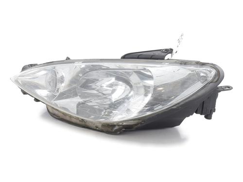 Venstre forlygte PEUGEOT 206 Hatchback (2A/C) 1.4 HDi eco 70 (68 hp) 31373328
