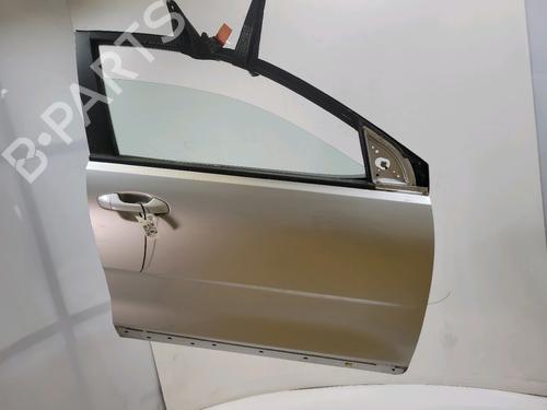 right-front-door-kia-stonic-yb-2017-38768818 main image