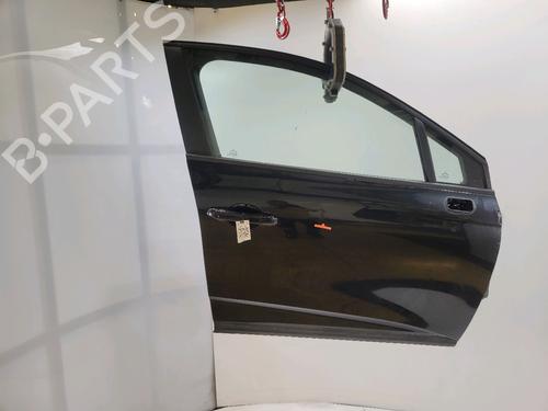 Used Right front door Right front door 37087209 37087209