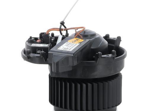 Heater blower motor MERCEDES-BENZ A-CLASS (W176) AMG A 45 4-matic (176.052) | BP24031135M62 