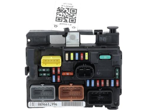 Fuse box CITROËN DS3 (SA_) 1.6 HDi 90 | BP32513227E1