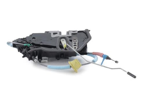 Front left lock BMW 1 (F40) 118 d | BP32279306C98