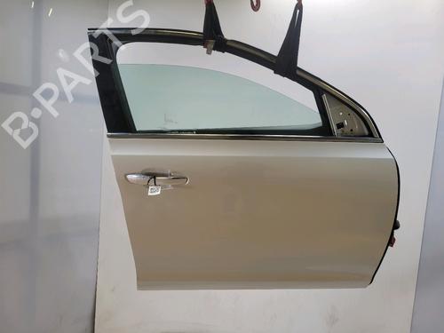 Used Right front door Right front door 37483690 37483690