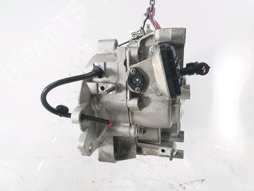 Used Gearbox OPEL CORSA F (P2JO) CORSA-e (68) (136 hp) 31606597