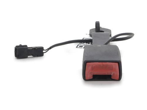 Used Seat buckle RENAULT CLIO III (BR0/1, CR0/1) 1.6 16V (BR05, BR0B, BR0Y, BR15, BR1J, BR1M, BR1Y, CR0B,... (112 hp) 30312700