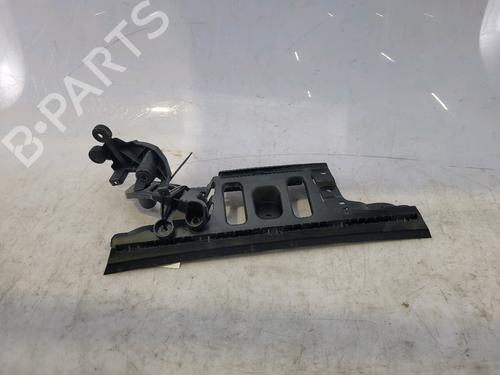Used Rear bumper bracket CITROËN C3 III (SX) 1.5 BlueHDi 100 (SXYHYP, SXYHTU) (102 hp) 27901559