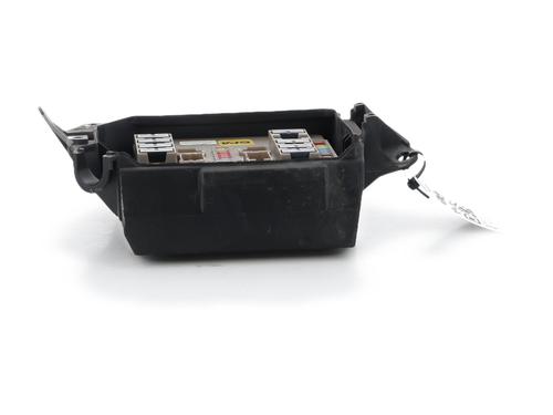 fuse-box-renault-clio-iii-br01-cr01-2005-2006-2007-2008-2009-2010-2011-2012-2013-2014-38947361 main image