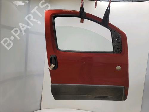 Dør høyre foran Dør høyre foran PEUGEOT BIPPER Tepee 1.4 HDi (68 hp) 36429128 36429128