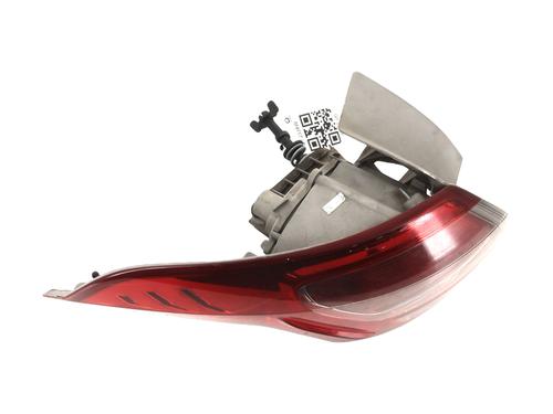 venstre-baklys-ford-b-max-jk-2012-33949361 main image