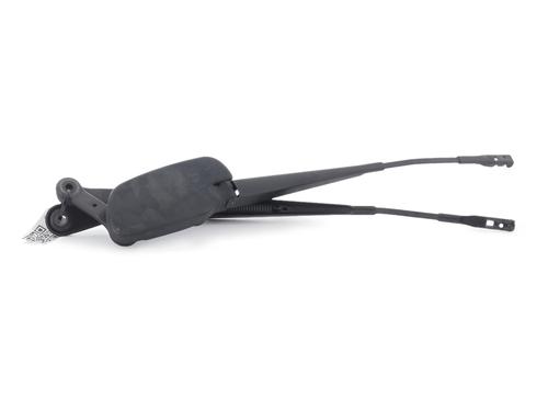 Brazo limpia delantero Brazo limpia delantero MERCEDES-BENZ GLA-CLASS (X156) GLA 200 CDI / d (156.908) (136 hp) 37281477 37281477