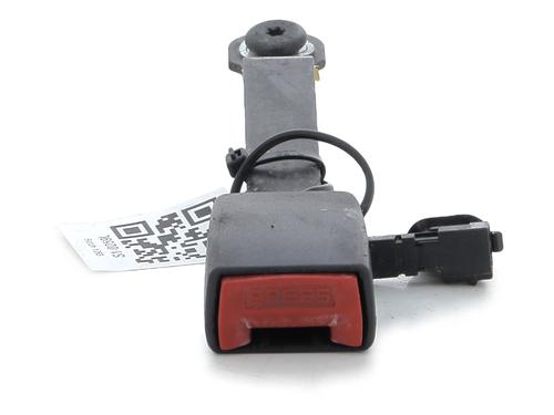 Engache cinturón Engache cinturón RENAULT CLIO III (BR0/1, CR0/1) 1.5 dCi (BR17, CR17) (86 hp) 33685410 33685410