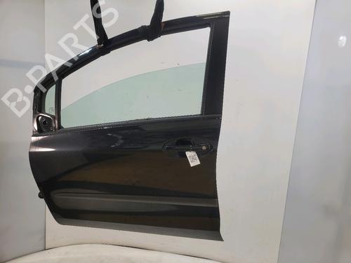 Used Left front door TOYOTA YARIS (_P9_) 1.0 VVT-i (KSP90_, KSP90R) (69 hp) 32077681