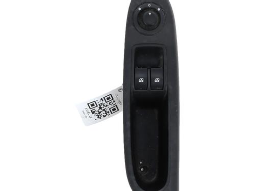 Used Left front window switch Left front window switch RENAULT CLIO II (BB_, CB_) 1.5 dCi (100 hp) 33309678 33309678