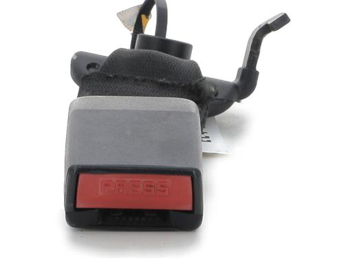 Used Seat buckle Seat buckle RENAULT SCÉNIC III (JZ0/1_) 1.9 dCi (JZ0J, JZ1J, JZ1K, JZ1S) (131 hp) 28528799 28528799