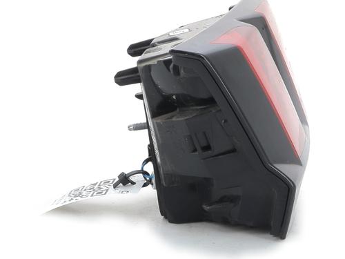 Left tailgate light PEUGEOT 3008 II SUV (MC_, MR_, MJ_, M4_) 1.5 BlueHDi 130 | BP29602822C79