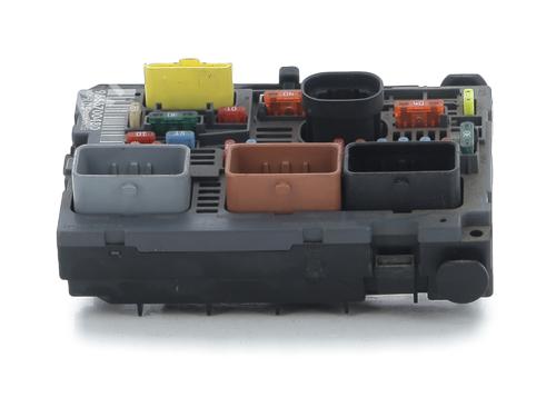 Used Fuse box PEUGEOT 308 I (4A_, 4C_) 1.6 HDi (92 hp) 31350339