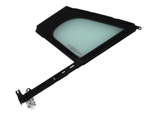 Front left quarter glass PEUGEOT 3008 I MPV (0U_) 1.6 HDi | BP28447488C111