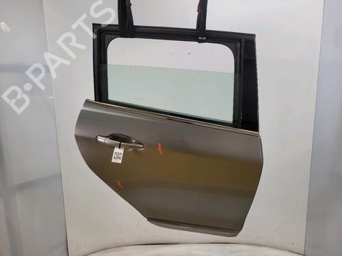 dr-hjre-bagtil-peugeot-2008-i-cu_-2013-32654703 main image