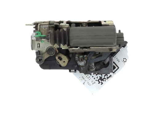 Høyre foran lås Høyre foran lås RENAULT MASTER II Van (FD) 2.2 dCI 90 (FD0G, FD0N, FD2G, FD2N, FD3G, FD3N) (90 hp) 39898688 39898688