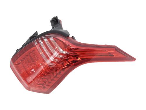 Used Right taillight Right taillight PEUGEOT 5008 (0U_, 0E_) 2.0 HDi (163 hp) 40071287 40071287