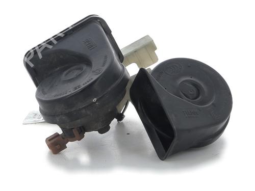 Used Horn LAND ROVER RANGE ROVER SPORT I (L320) 3.6 D 4x4 (272 hp) 30799195