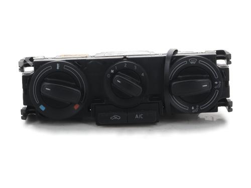 Used Climate control SKODA RAPID (NH3, NK3, NK6) 1.6 TDI (90 hp) 30141027