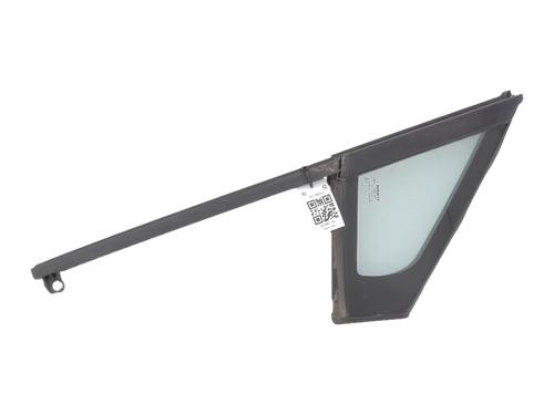 front-right-quarter-glass-renault-clio-iv-bh_-2012-2013-2014-2015-2016-2017-2018-2019-2020-2021-36513621 main image