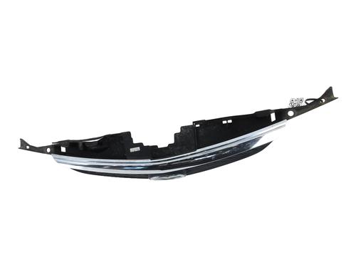Grill MAZDA PREMACY (CP) 2.0 TD (101 hp) 21584990