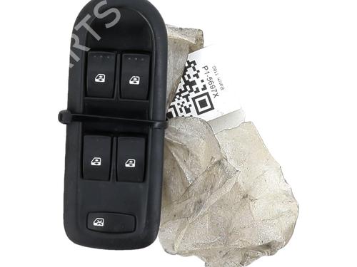 Used Left front window switch RENAULT SCÉNIC II (JM0/1_) 1.9 dCi (JM14) (131 hp) 31122472