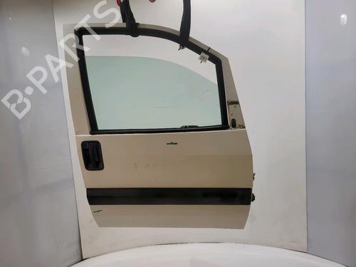 Used Right front door Right front door 39524067 39524067