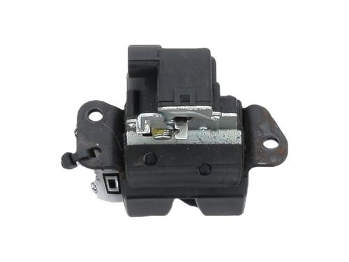 Used Tailgate lock KIA VENGA (YN) 1.6 CRDi 115 (116 hp) 32513024