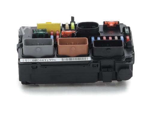 Used Fuse box PEUGEOT 207 (WA_, WC_) 1.6 HDi (92 hp) 30503085