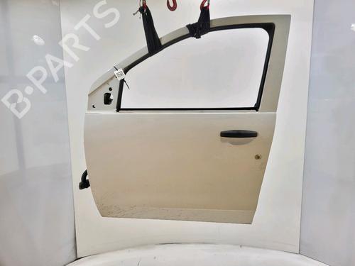 Used Left front door Left front door 37256832 37256832
