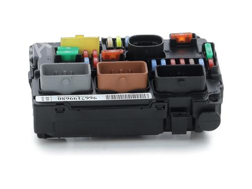 Used Fuse box Fuse box CITROËN C3 Picasso (SH_) 1.6 BlueHDi 100 (99 hp) 33332086 33332086